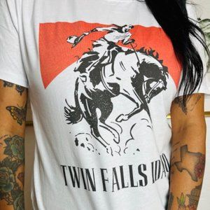 Twin Falls Idaho Country Western Cowboy Rodeo Unisex Graphic Tee T-Shirt